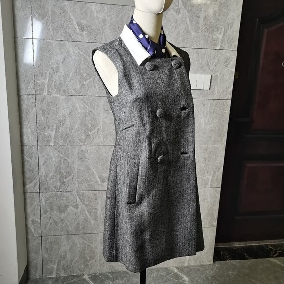 Self-portrait Greyish-blue dotted scarf paired with mini skirt - Picture 4 of 9